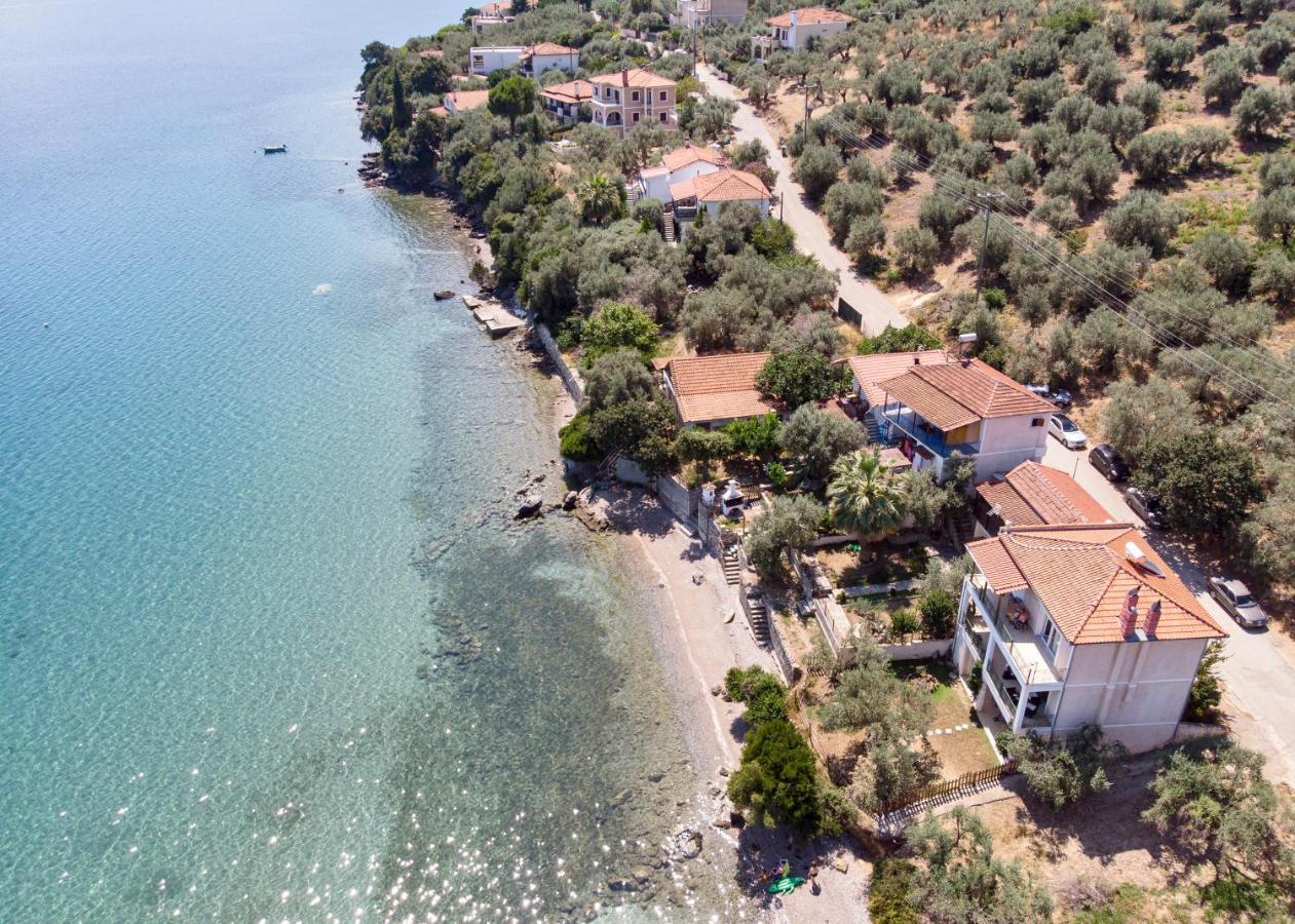 Villas Nies Seaside Appartments Sourpi ภายนอก รูปภาพ