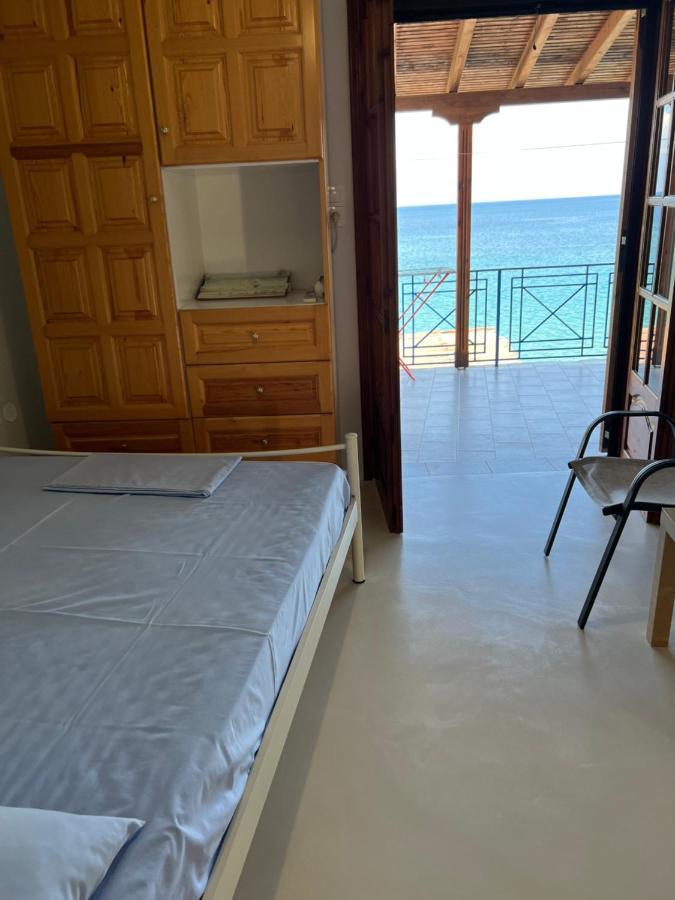 Villas Nies Seaside Appartments Sourpi ภายนอก รูปภาพ