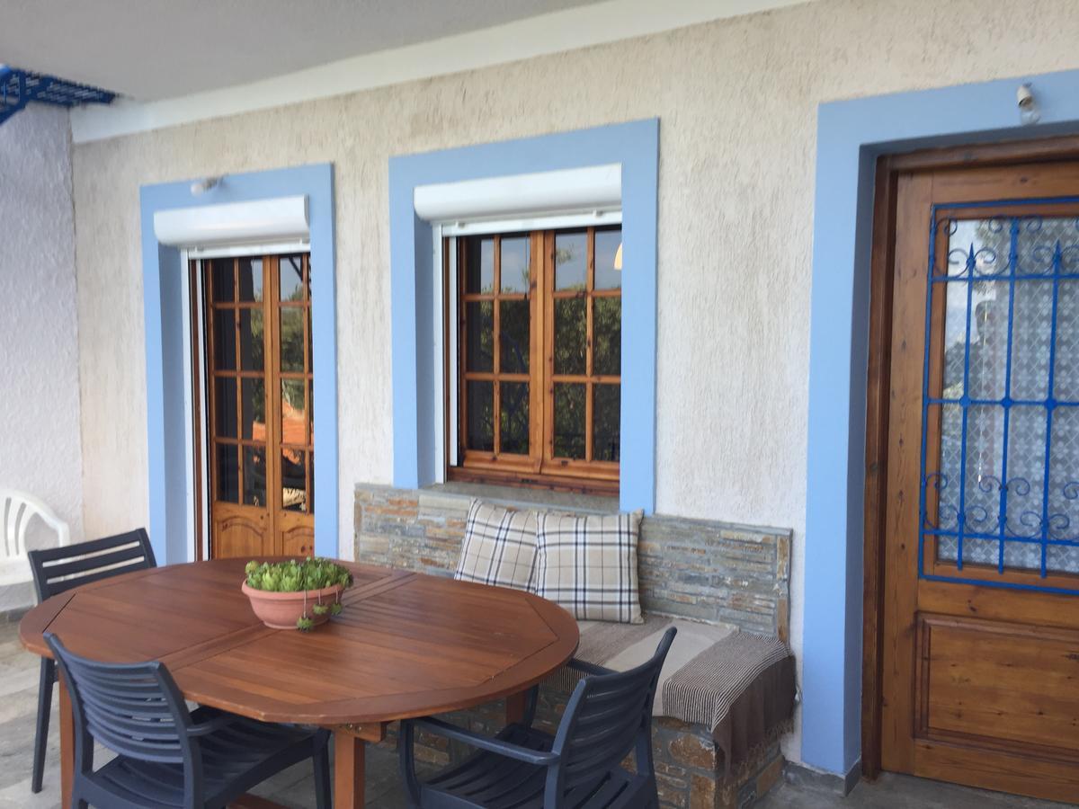 Villas Nies Seaside Appartments Sourpi ภายนอก รูปภาพ